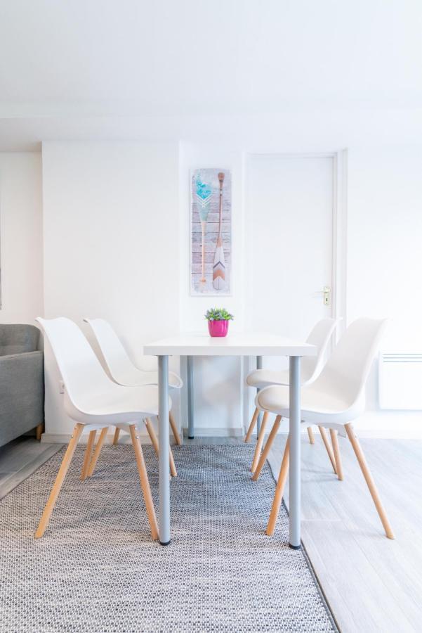 Cosy And Colorful Apartment เซนเทนแดร ภายนอก รูปภาพ
