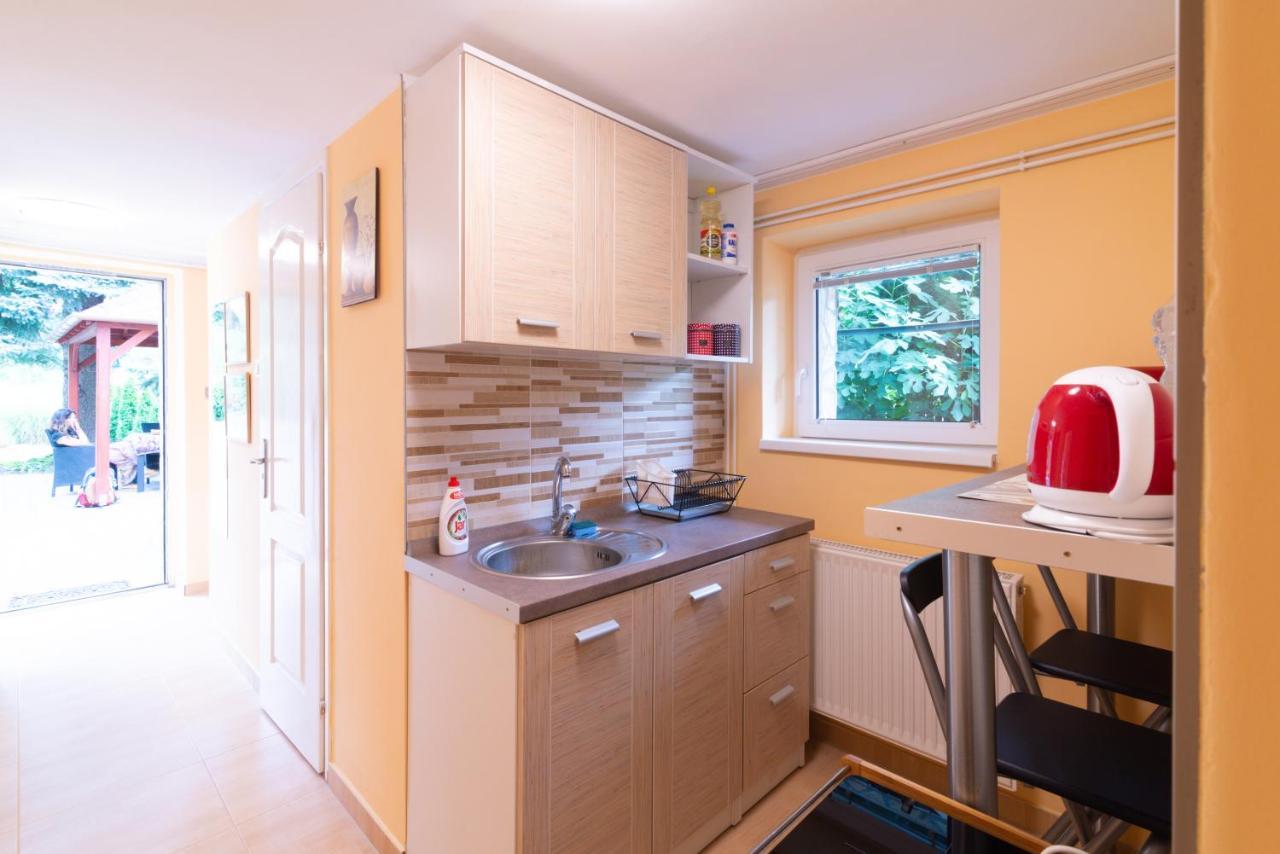 Cosy And Colorful Apartment เซนเทนแดร ภายนอก รูปภาพ